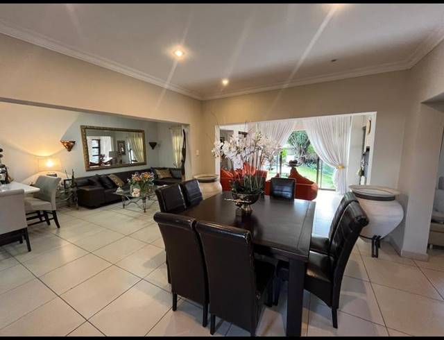 4 BEDROOM HOUSE FOR SALE IN VANDERBIJLPARK SW 5